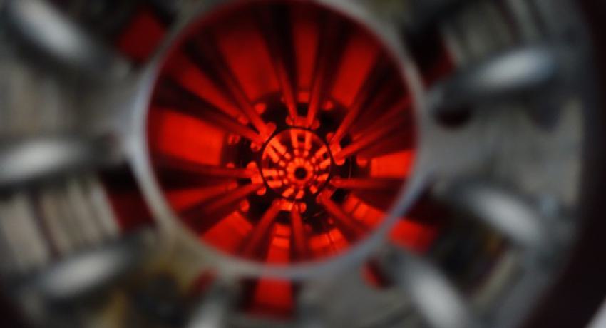 Sinter furnace - powered up inside